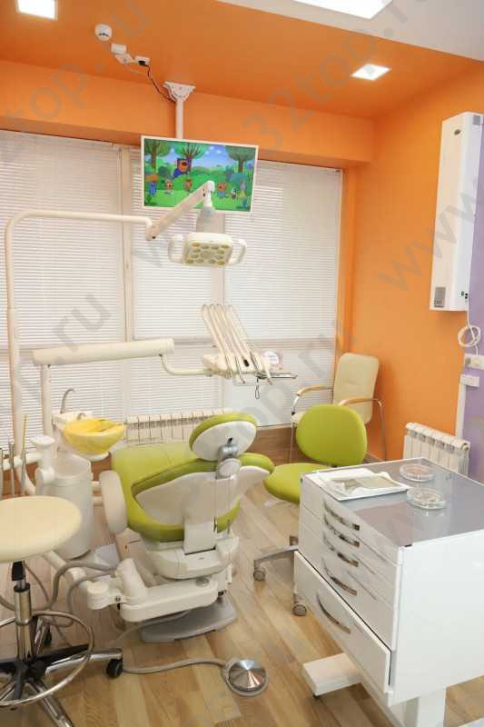 Стоматологическая клиника ЛАЙТ на Менделеева